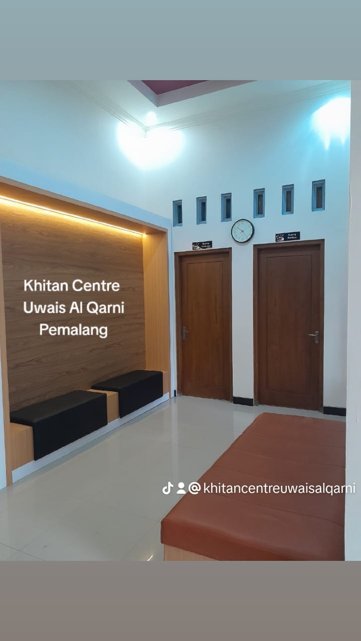 Sunat dengan Teknologi Tinggi di Khitan Centre Uwais Al Qarni: Kenyamanan dan Keamanan untuk Anak Anda