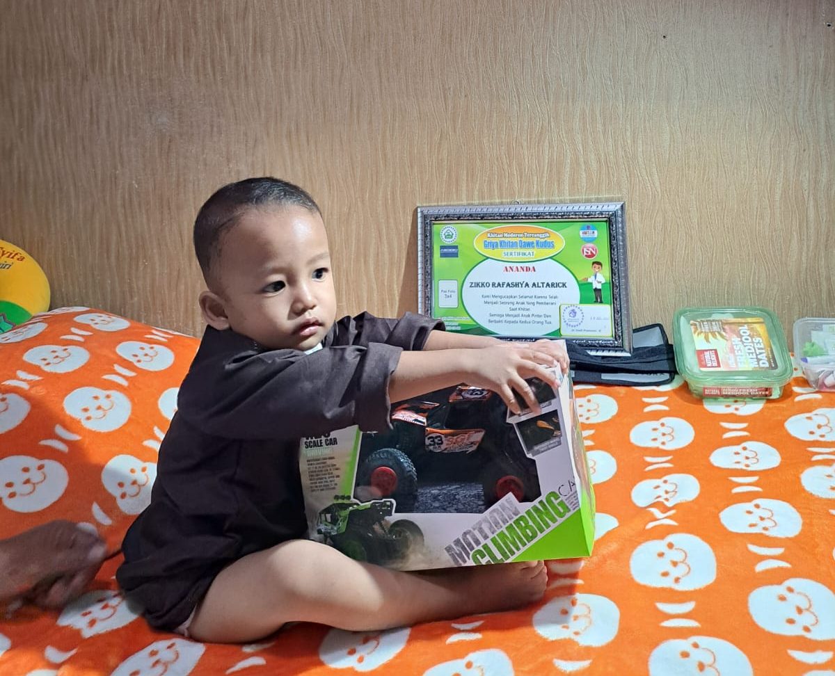 Langkah Awal Sehat: Sunat Bayi Terpercaya di Kudus dengan Klinik Griya Khitan Dawe Kudus