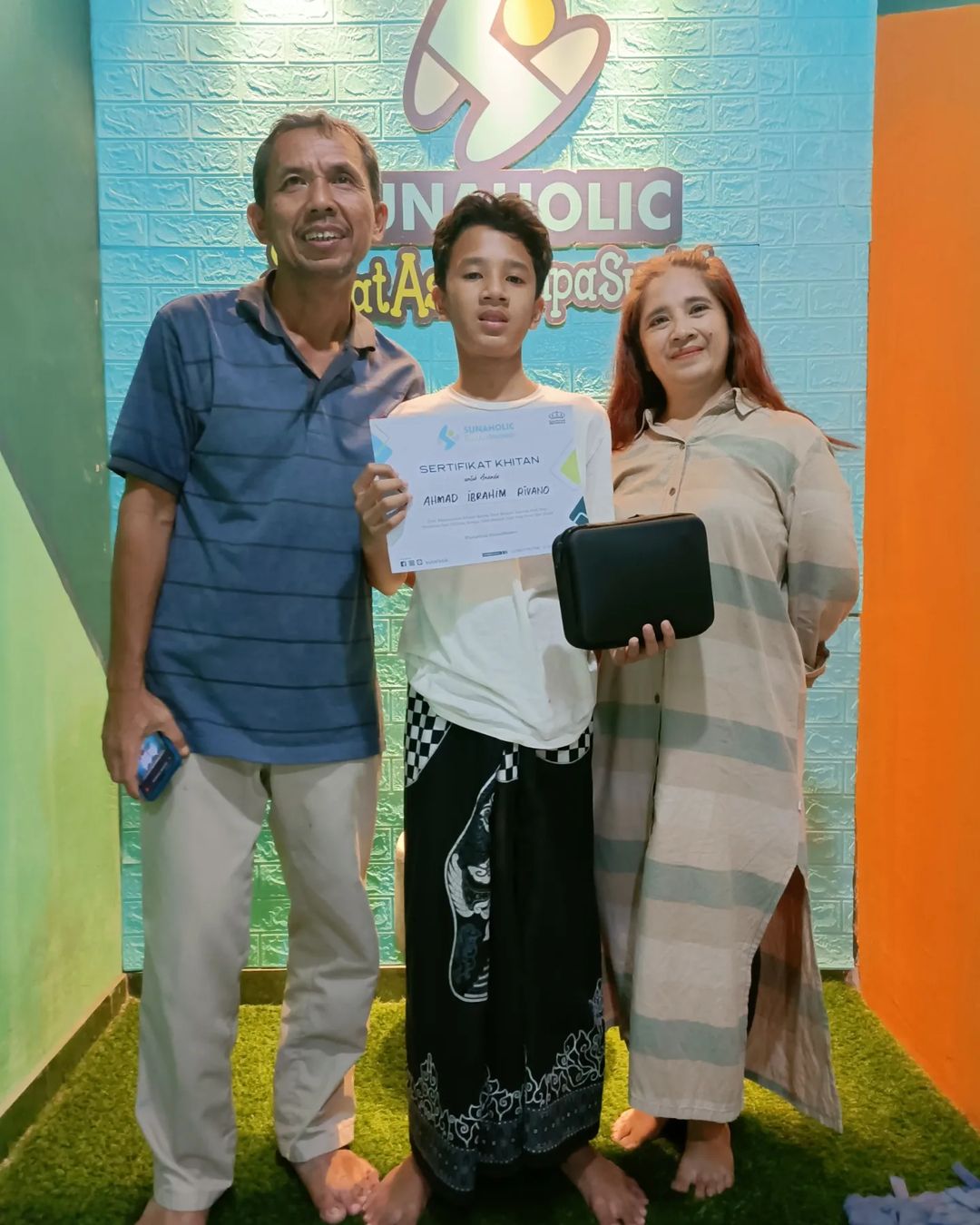 Tidak Ada Kata Terlambat Untuk Sunat di Sunaholic - 0812 1770 7788