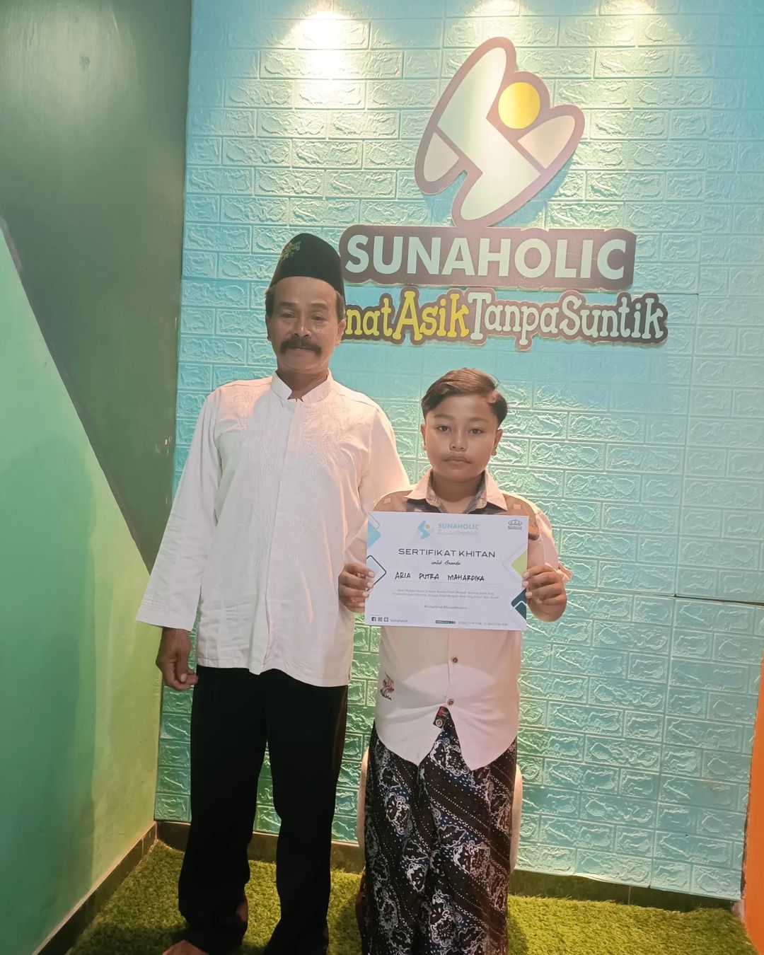 Sunat Dengan Berbagai Metode Modern di Sunaholic - 0812 1770 7788