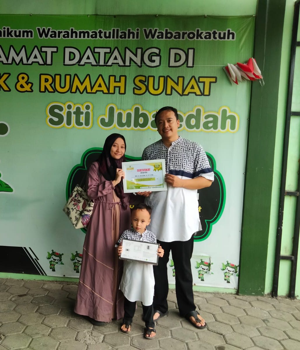 Fimosis pada Anak: Kapan Harus Disunat dan Kapan Tidak? – Klinik Siti Jubaedah Tangerang