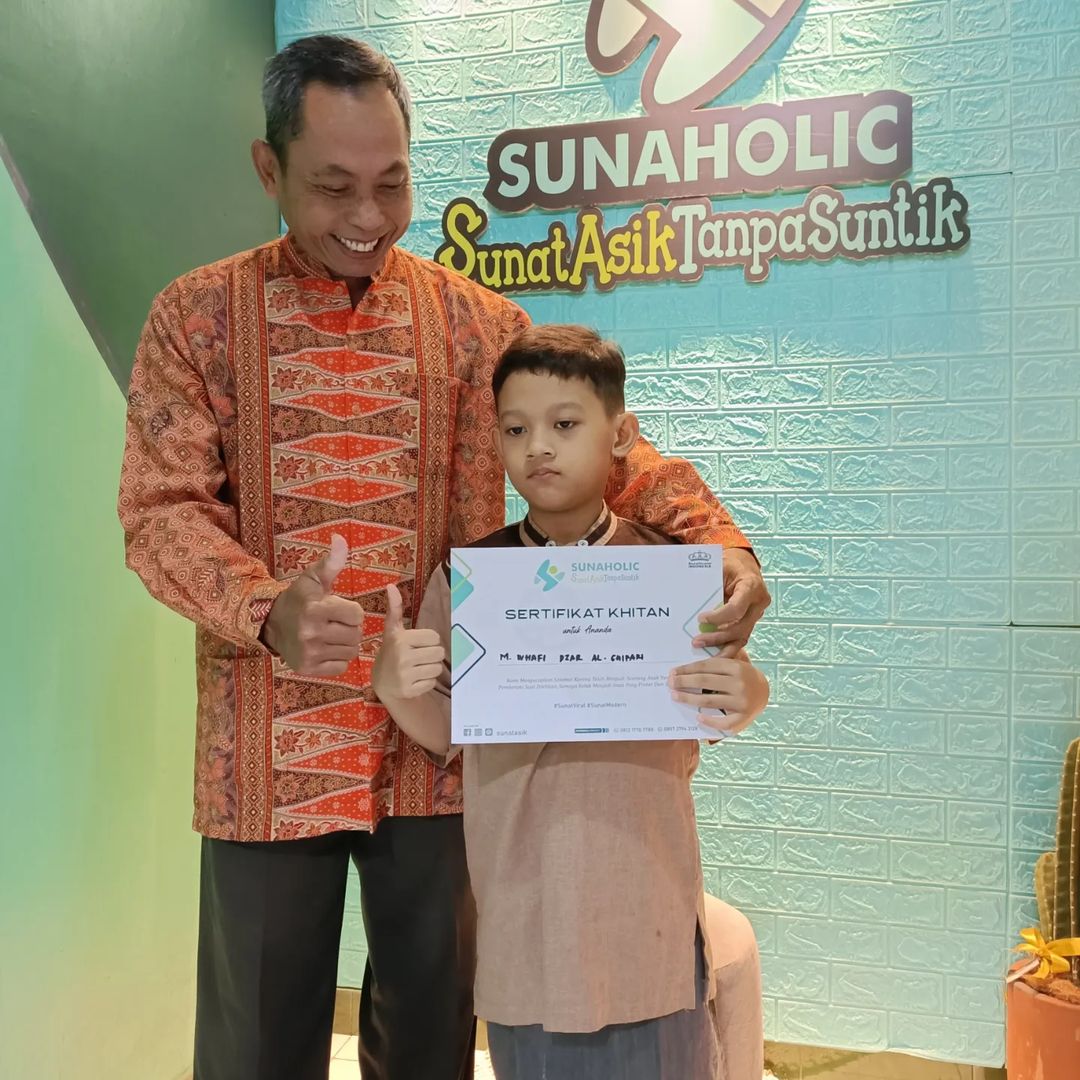 Menjadi Jagoan Dengan Sunat di Sunaholic - 0812 1770 7788
