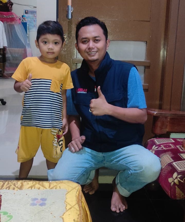 Sunat Anak dengan PlayStation di Situbondo: Layanan Sunat Modern di Rumah Luka & Khitan Modern Situbondo
