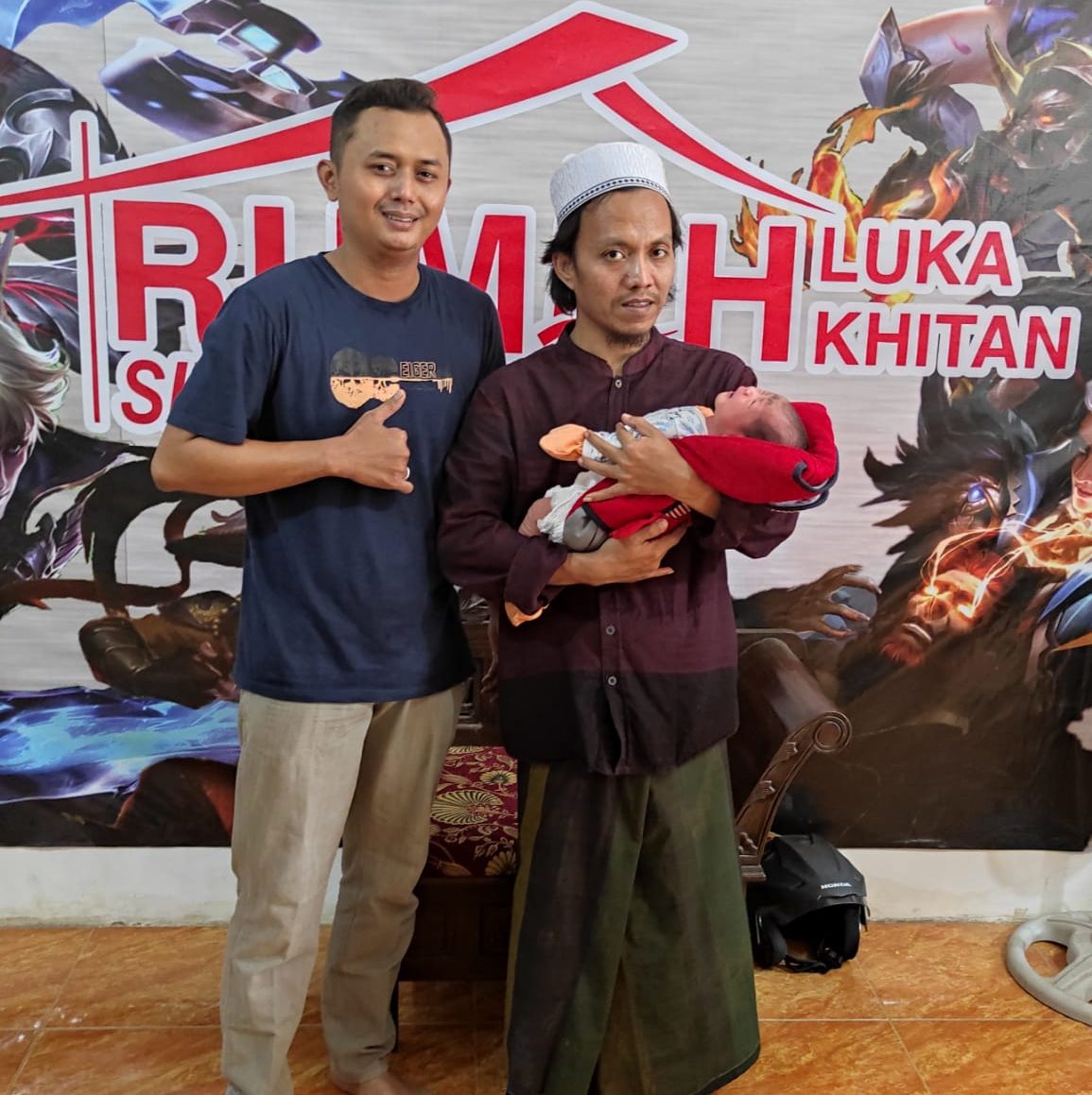 Sunat Bayi: Langkah Penting untuk Kesehatan Si Kecil, Rumah Luka & Khitan Modern Situbondo Jawabannya