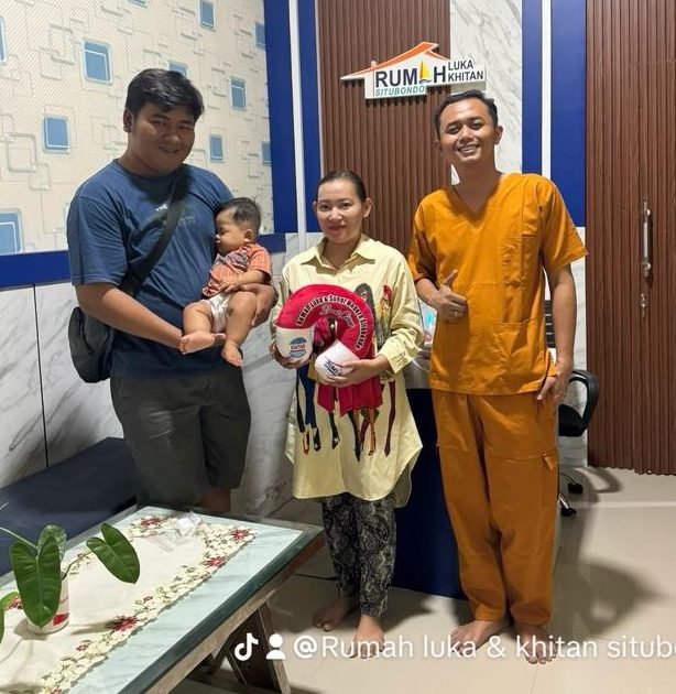 Sunat Bayi di Situbondo: Investasi Kesehatan Jangka Panjang Bersama Klinik Rumah Luka & Khitan Modern Situbondo