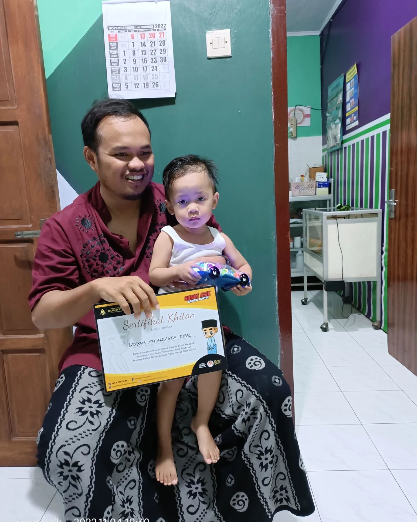 Pasca Sunat Balita Pasca Sunat Balita Apakah Aman Pemakaian Popok? Berikut Penjelasan Dari Sunaholic - 0812 1770 7788