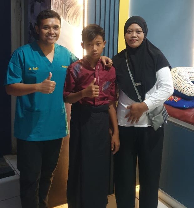 Mengatasi Fimosis pada Anak Tanpa Rasa Sakit: Layanan Sunat Modern di Klinik Rumah Khitan Dr. Andri Jrebeng Salatiga