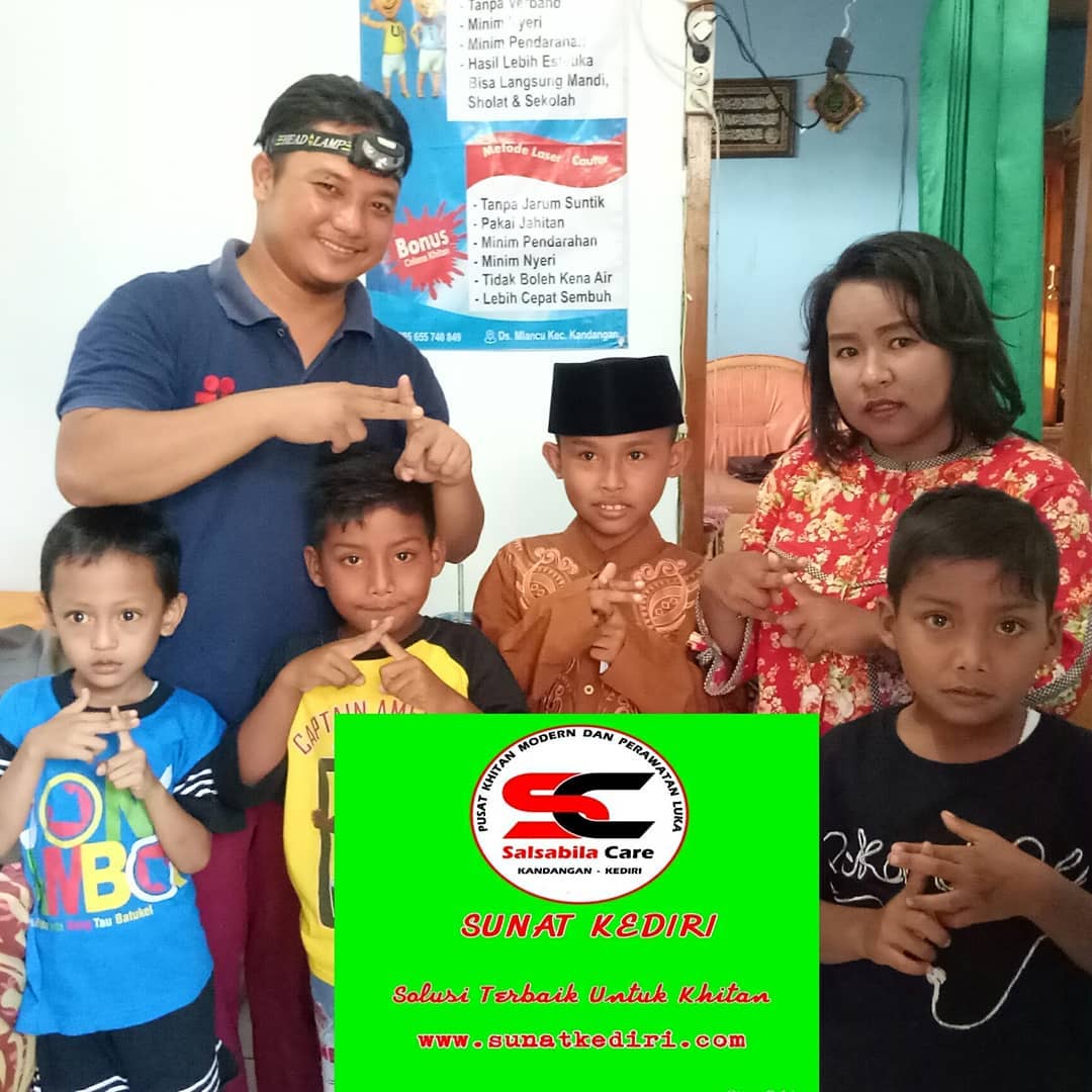 Sunat Anak dengan Fimosis di Kediri: Aman dan Nyaman di Omah Sunat Salsabila Care - 0856.5574.0849