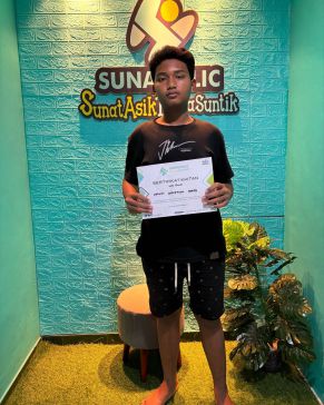 Sunat Metode Go-lem Cocok Buat Anak Yang Banyak Beraktivitas Diluar Ruangan! Segera Daftarkan di Sunaholic - 0812 1770 7788