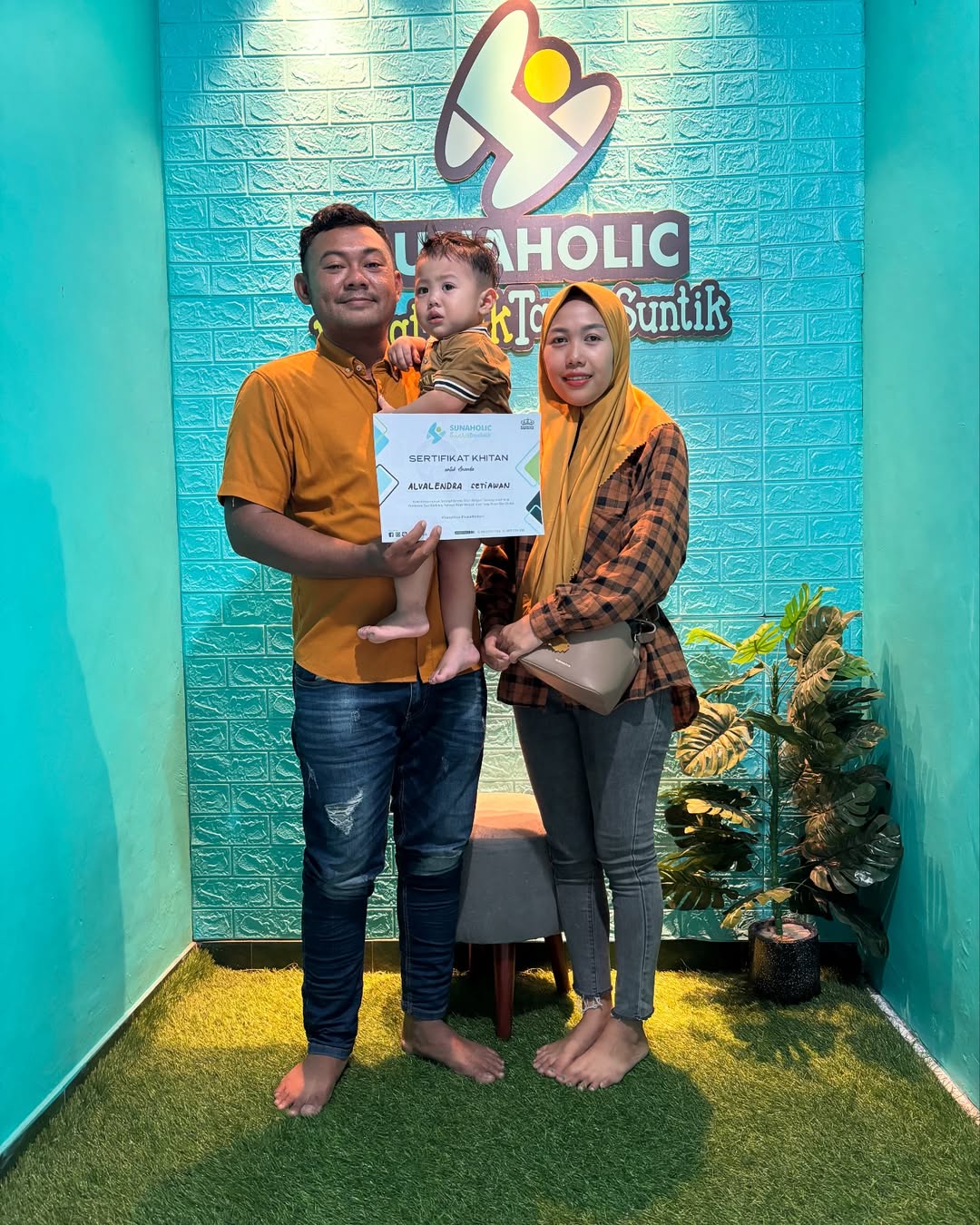 Sunat Tanpa Rasa Takut! Rekomendasi Klinik Sunaholic di Tulungagung, Blitar & Kediri – Layanan Modern, Cepat, dan Nyaman untuk Si Kecil