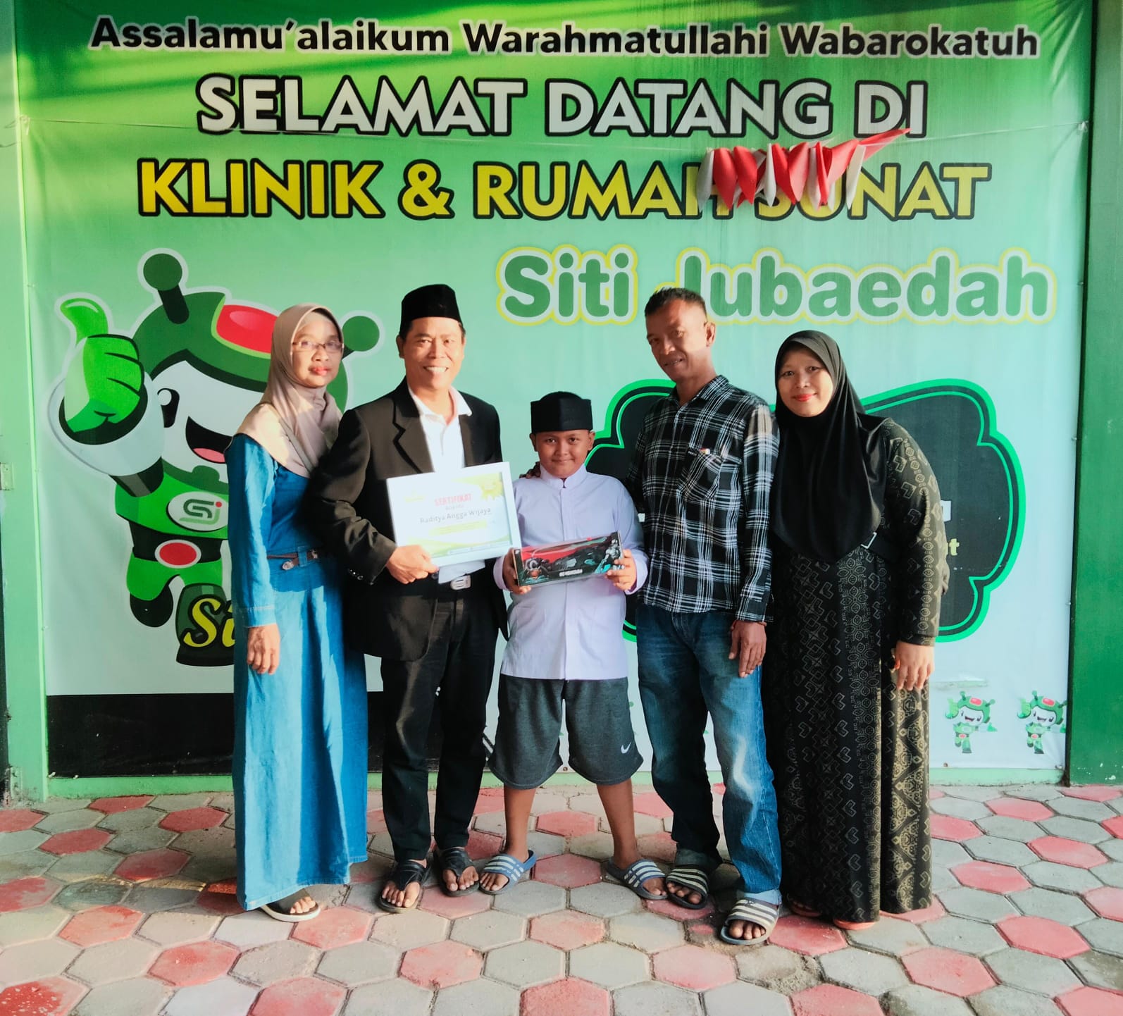 Khitan Gemuk Tanpa Drama: Metode Cepat & Nyaman di Klinik Siti Jubaedah Tangerang